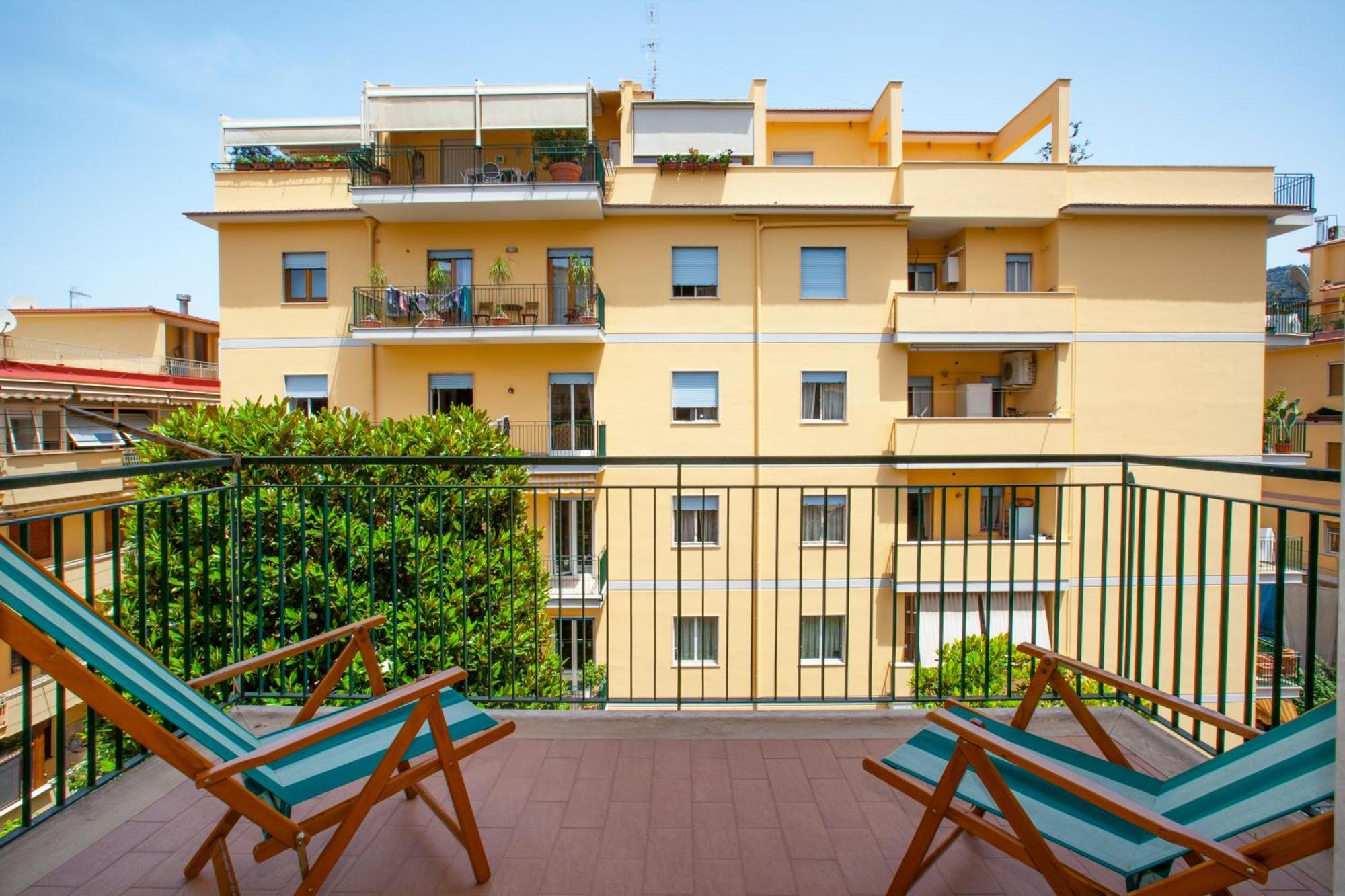 Apartamento Sorrentovibes - New Family 3 Bedrooms House In Península Sorrentina
